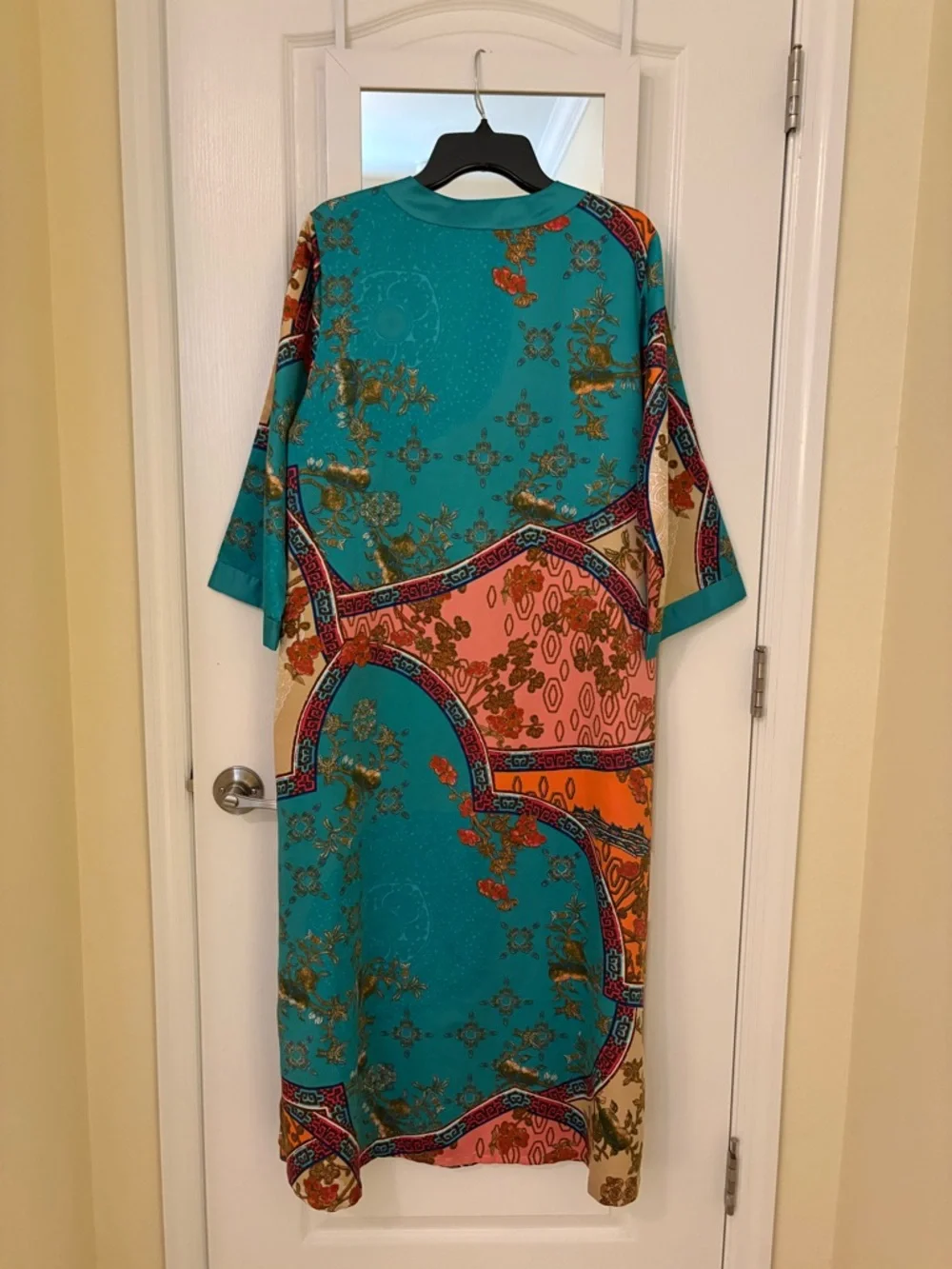 Natori Turquoise Multicolor Printed V-Neck Midi Dress - Picture 2 of 4